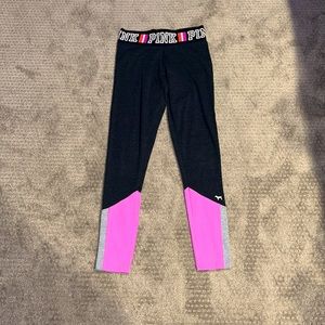 PINK Victoria’s Secret leggings